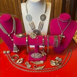 Silver tone vintage to modern Jewelry LOT